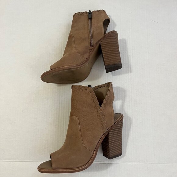Vince Camuto Leather Peep Toe Heeled Ankle Booties Sz 7 Chunky Boho Chic Western - Picture 4 of 7
